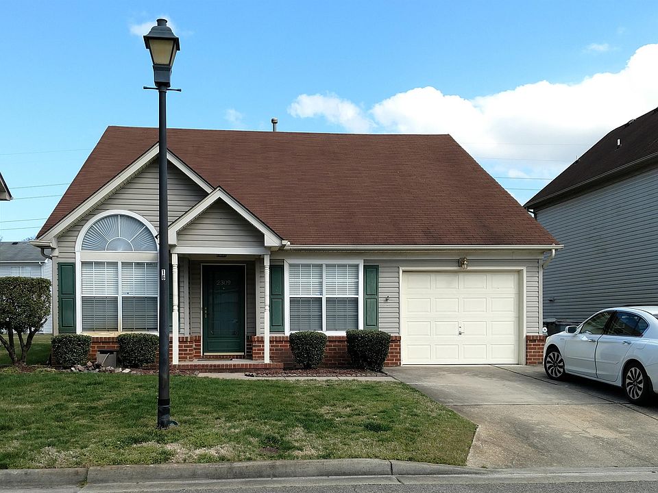 Tons of Curb Appeal