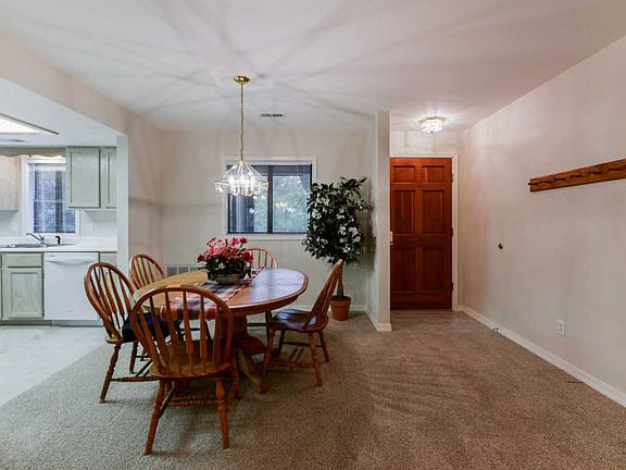 4th image of 18 Bradford Pl
