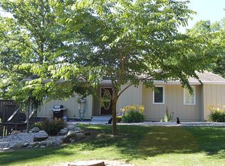 65611 Braybrook Rd, Lawrence, MI 49064