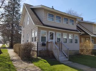 2062 Water St, Erie, PA 16510