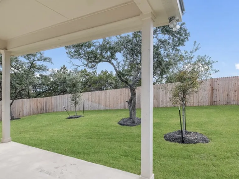 8232 Scarlet Gaura — Photo 23