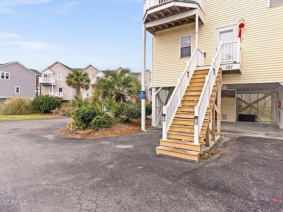 3rd image of 101 Calinda Cay Court