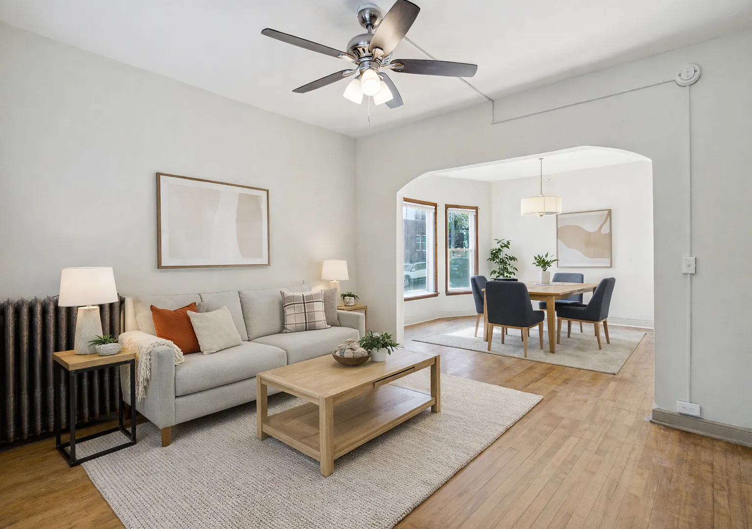1704 Ashland, St. Paul (Available June 1st)- 7 Bedroom 3 Bathroom — Photo 2