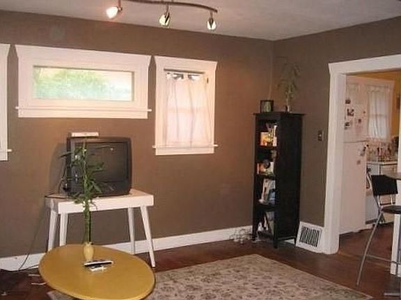 Originial hardwood floors