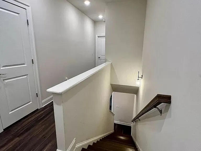1825 La Dawn Ln NW — Photo 18
