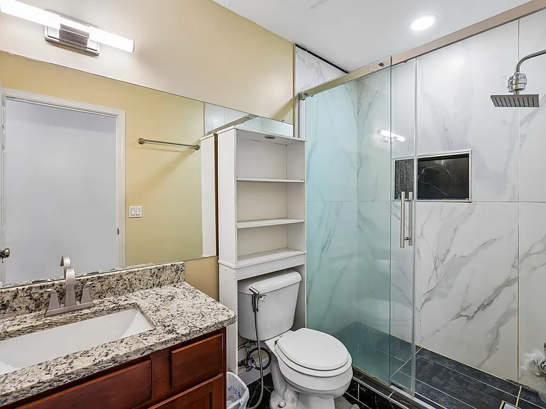 16304 Mulberry Way — Photo 32