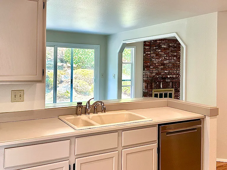 Kitchen Counter