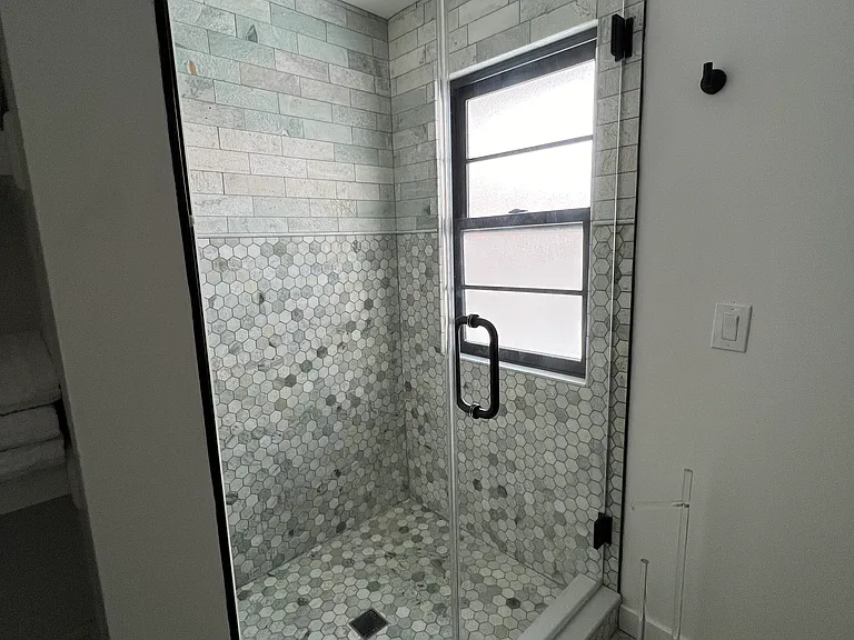 102 South St — Photo 15