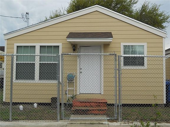 4th image of 1007 Park Ave