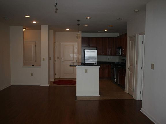 2nd image of 2665 Prosperity Ave APT 237