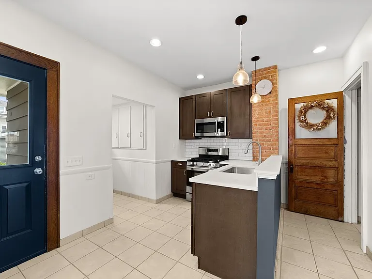 1422 Alameda Ave — Photo 9
