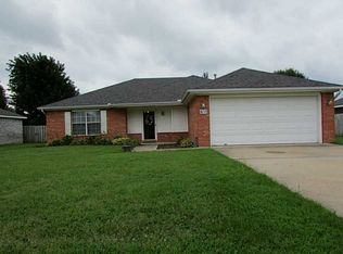 611 Patty Ln, Centerton, AR 72719