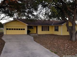 9415 New Sulphur Springs Rd, San Antonio, TX 78263