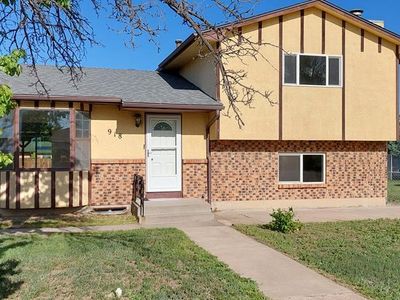 918 Shay Ln, Pueblo, CO, 81006
