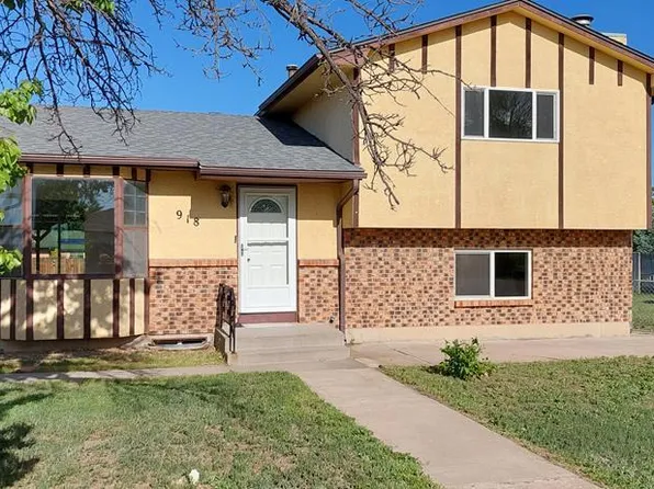918 Shay Ln, Pueblo, CO 81006