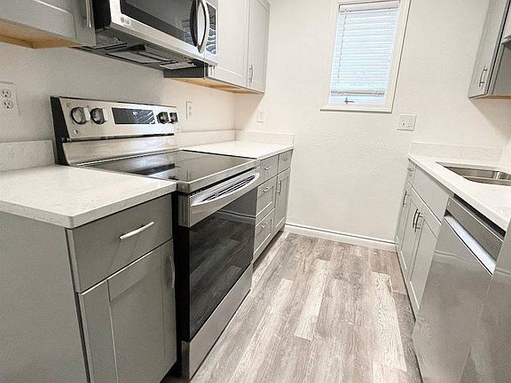 4th image of 102 B St