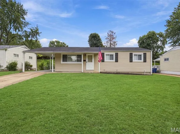 1110 Hallwood Dr, Florissant, MO 63033