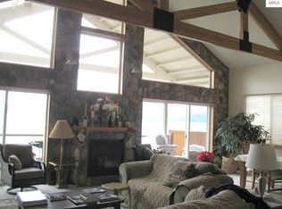 178 Winter Ridge Rd, Hope, ID 83836