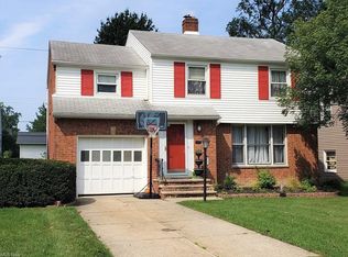 1396 Grantleigh Rd, South Euclid, OH 44121