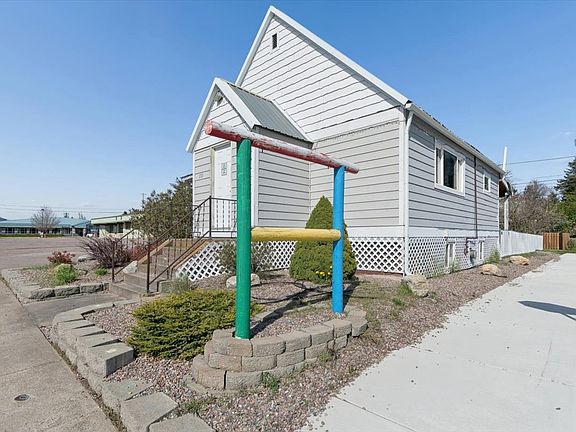 3rd image of 135 Nucleus Ave