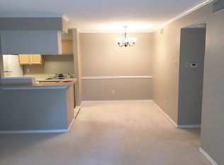 1525 Lincoln Way APT 102A, Mc Lean, VA 22102