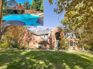 160 Stonehaven Ct, O'Fallon, IL 62269