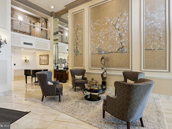 4th image of 10306 Valley Forge Cir #306