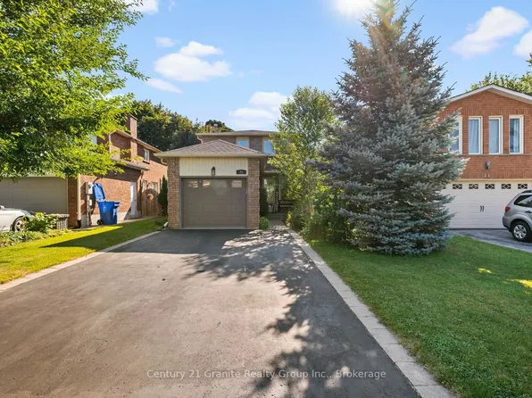 25 Greenwood Rd, Whitchurch Stouffville, ON L4A 5E8