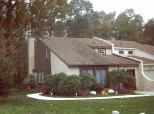 23 Peregrine Dr, Voorhees, NJ 08043