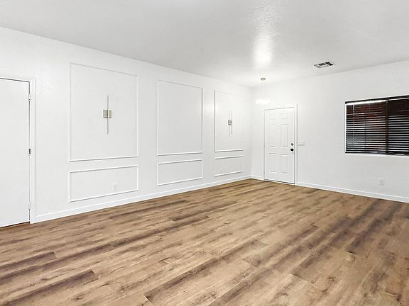 2nd image of 6537 W PIONEER Street