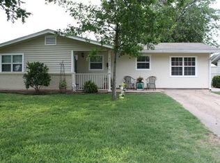 3017 S 28th St, Abilene, TX 79605