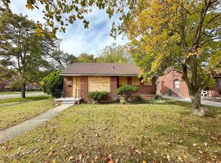9501 Heyden St, Detroit, MI 48228