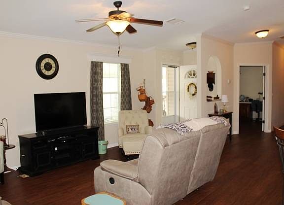 5th image of 31 Galente Ct