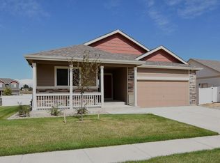 2035 Blue Moon Dr, Windsor, CO 80550