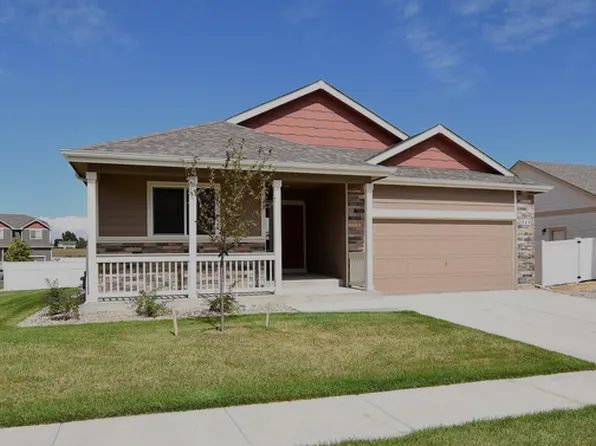 2035 Blue Moon Dr, Windsor, CO 80550