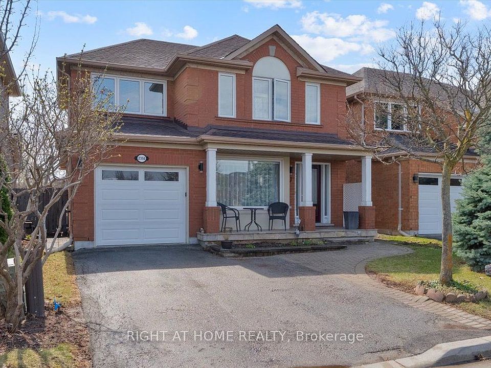 1st image of 2356 Proudfoot Trl