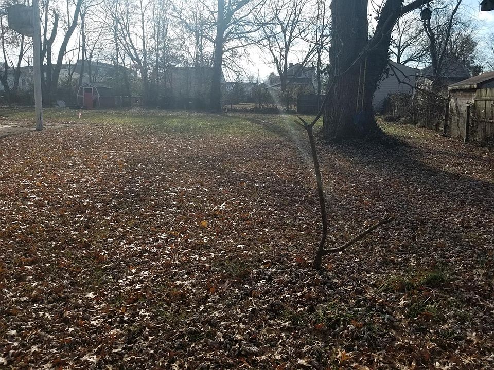 2nd image of 4211 Myrtle Ave