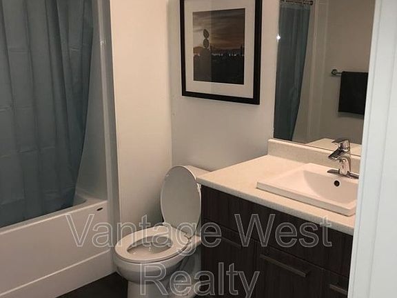 4th image of 883 Academy Way #310