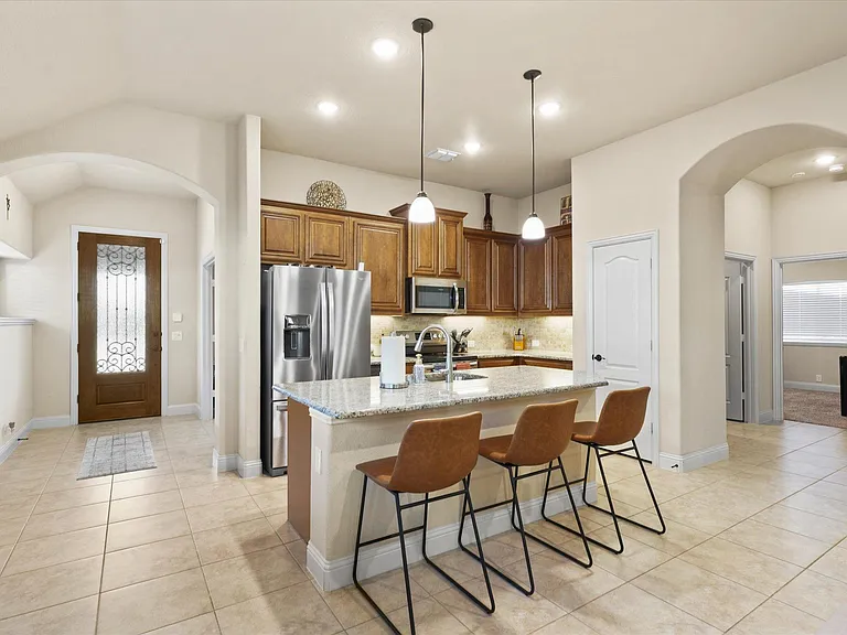4129 Snowberry Ln — Photo 4