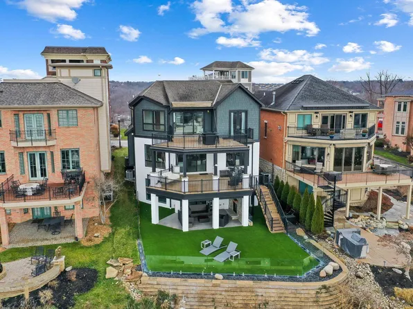 102 Watch Hill Ln, Newport, KY 41071