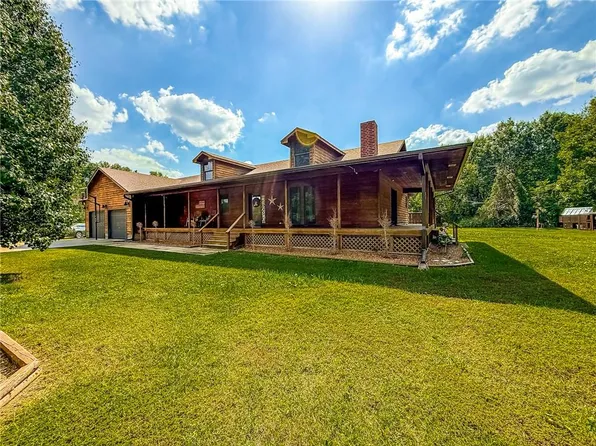 201 S Scaramucci Rd, Pittsburg, KS 66762