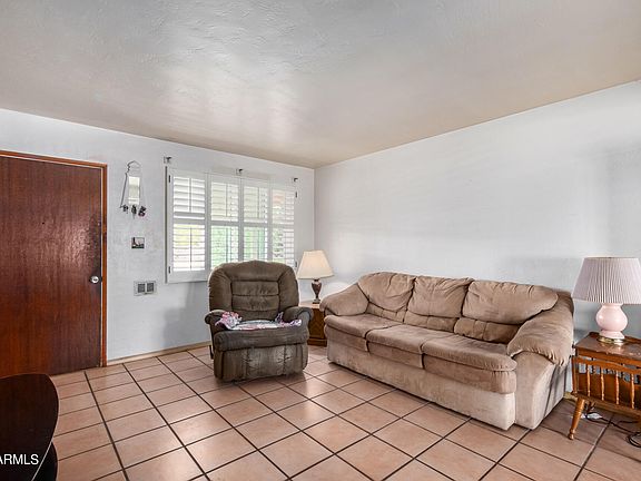 5th image of 2340 E Turney Ave