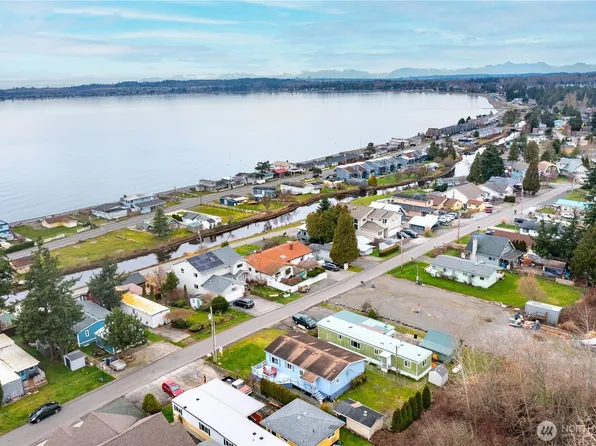 7460 Sunset Drive, Blaine, WA 98230