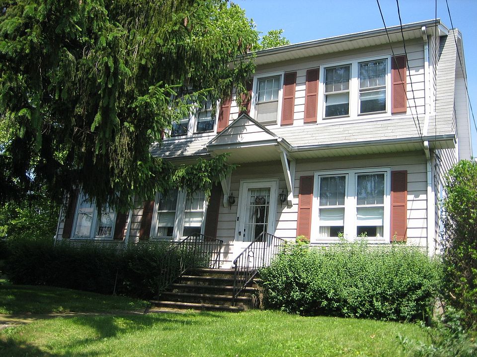 1st image of 2759 Freemansburg Ave