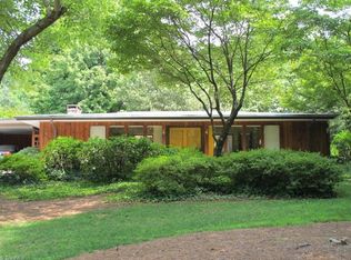 1215 Yorkshire Rd, Winston Salem, NC 27106