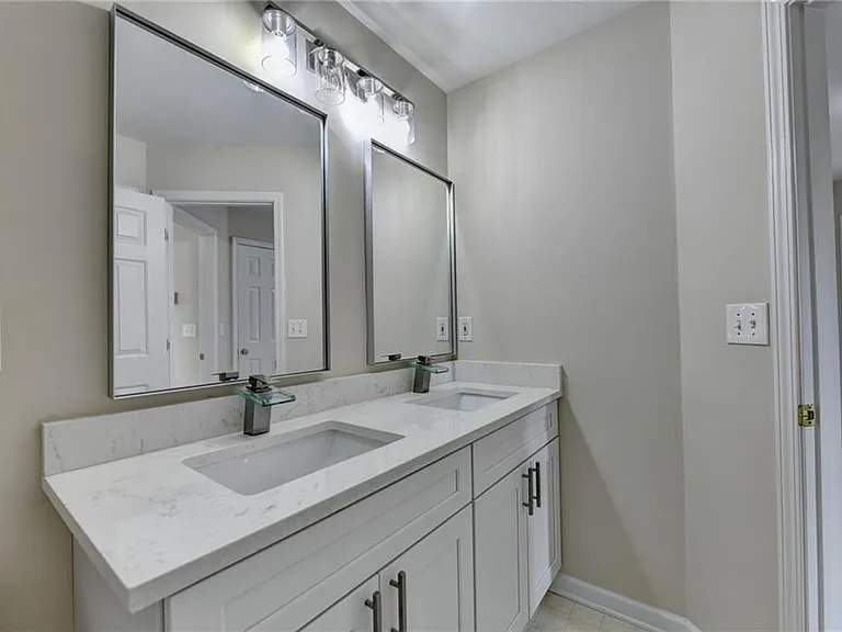 5073 Aurelia Trl — Photo 52