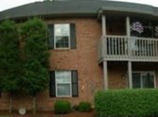 1413 Slate Run Rd APT 39, New Albany, IN 47150