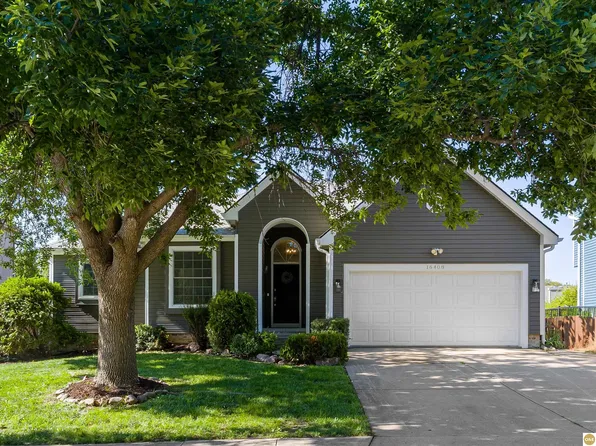 16408 Sprague St, Omaha, NE 68116