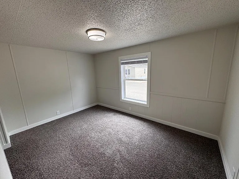 Unit Photo