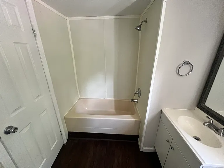 29 Greentree Ln — Photo 7